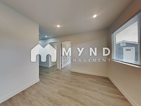 3rd image of 2444 Connie Dr #2