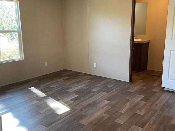 5th image of 1537 Spring Valley Dr