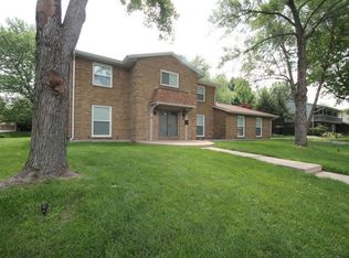 12 Ravenwood Cir, O Fallon, IL 62269