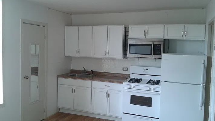 Rented by Partner Service Sites | media 13