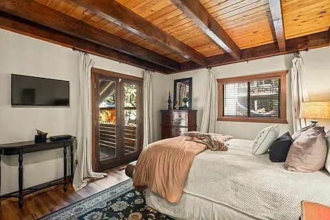 7266 4th Ave — Photo 10