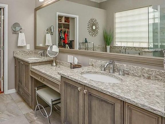 5th image of 9323 Cypress Bend Dr