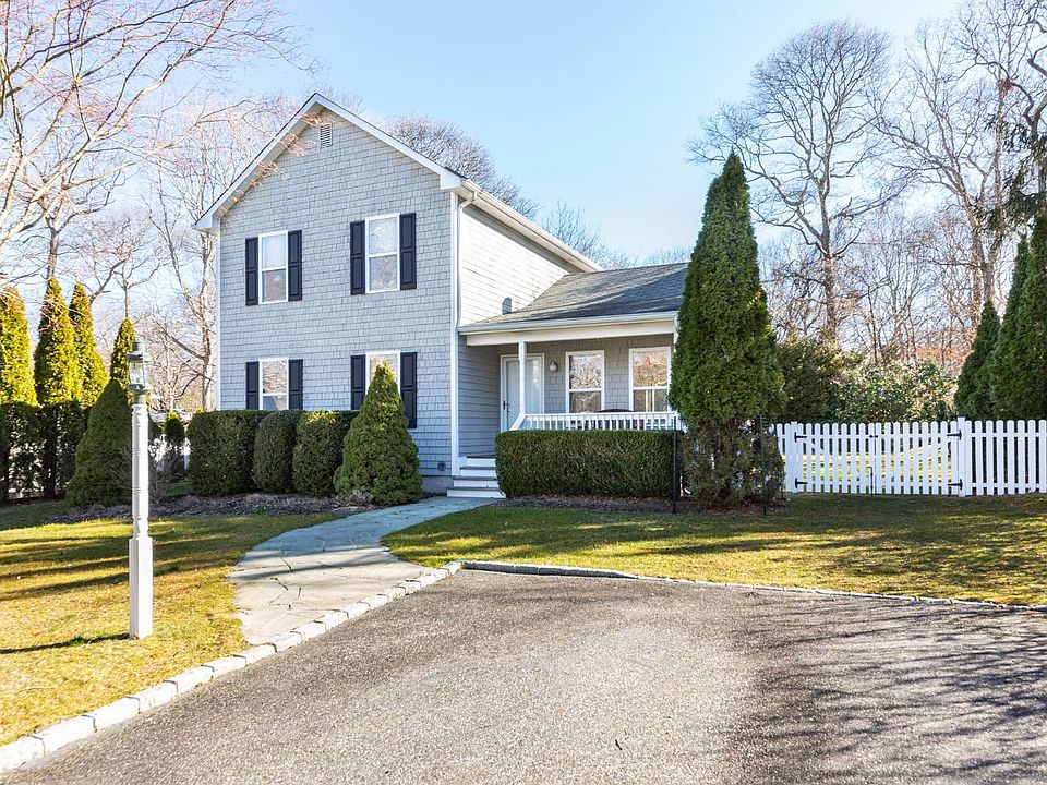 30 Knoll Rd, Southampton, NY 11968 | Zillow