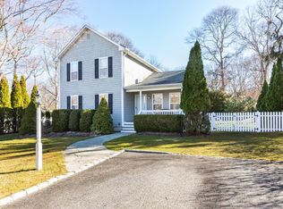 30 Knoll Rd, Southampton, NY 11968