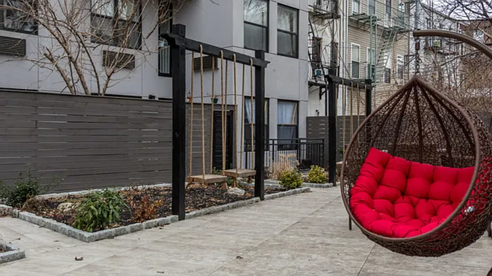 Rented by Nooklyn NYC LLC | media 38