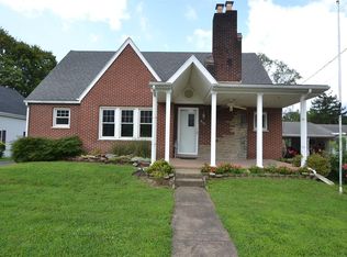 409 S 2nd St, Ripley, OH 45167