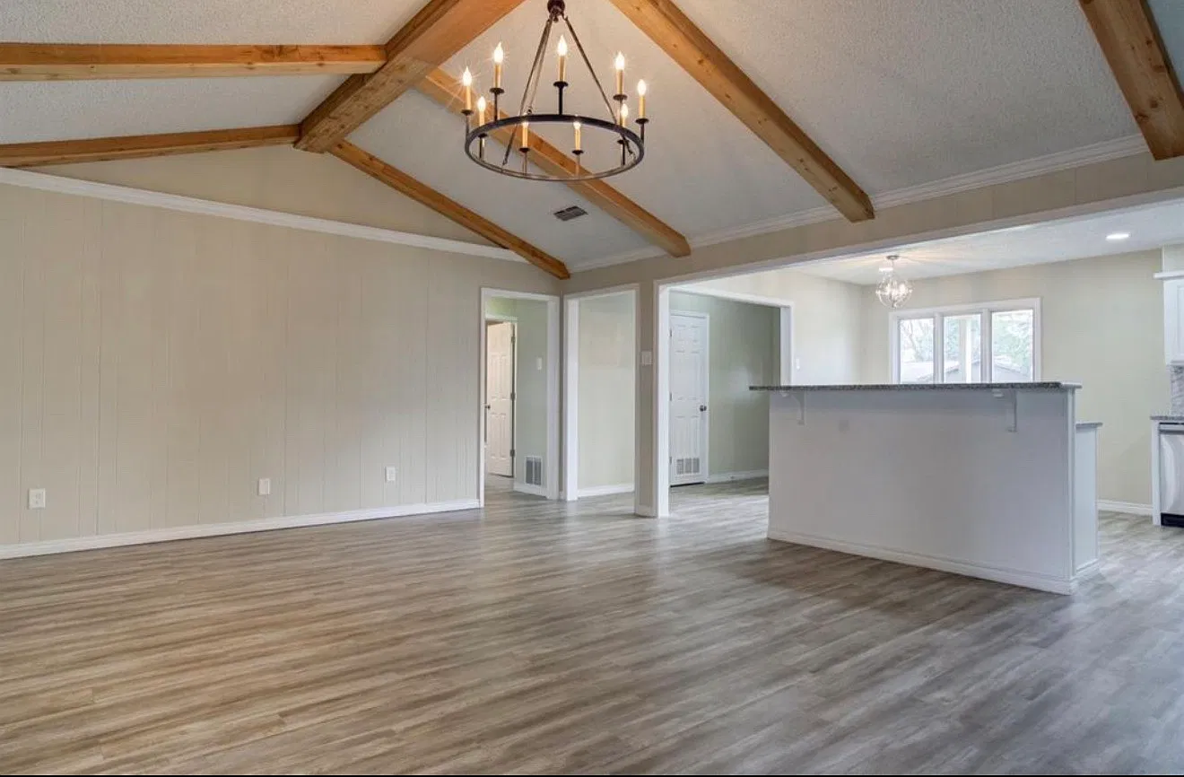 3 bed, 1598 sqft, $1,675 — Photo 4