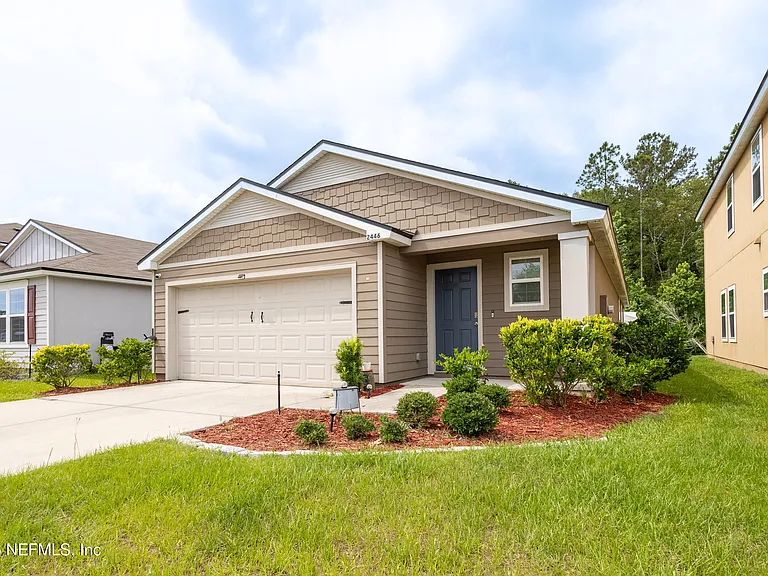 2446 Oak Stream Dr — Photo 3
