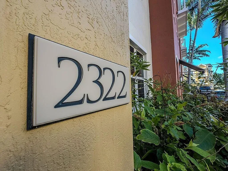 2322 Vintage Dr — Photo 14