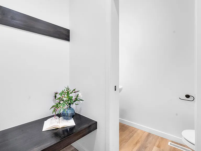 102 Sycamore Dr — Photo 4