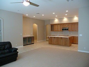 3rd image of 9082 Mohave Dr