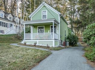 81 Center St, Andover, MA 01810