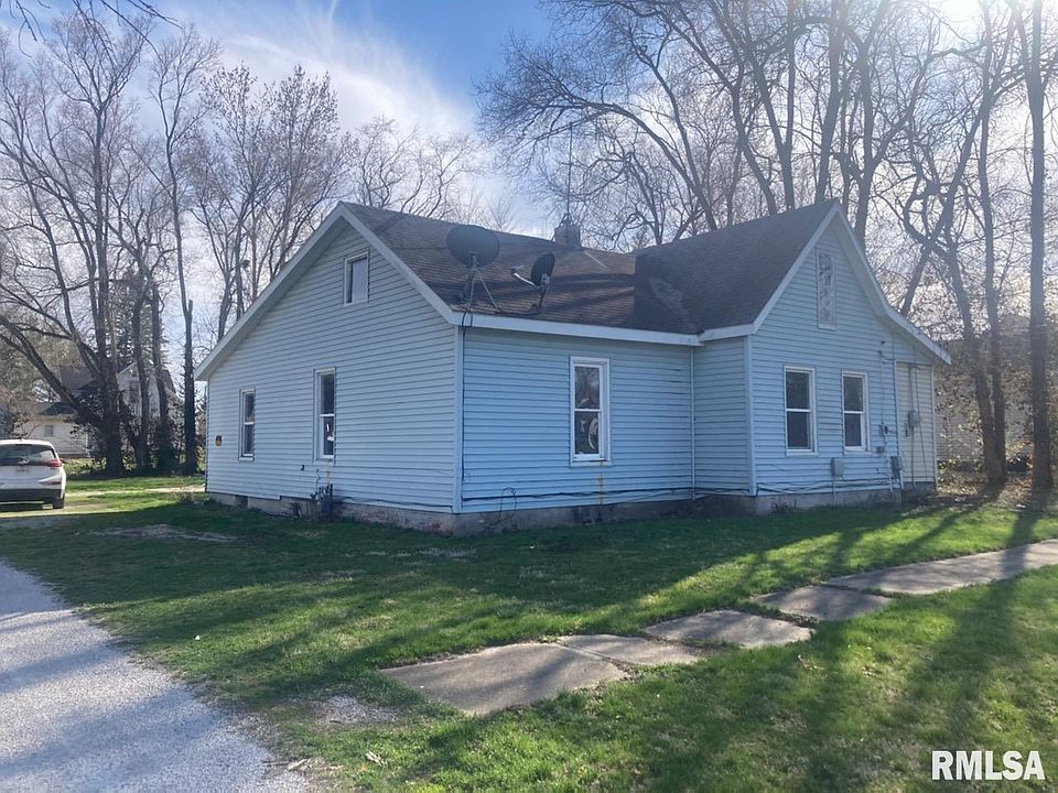 170 E Chestnut St, Roseville, IL 61473 Zillow