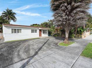 3340 SW 89th Ave, Miami, FL 33165