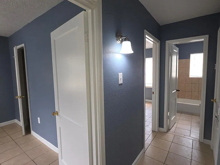 6515 Linden St — Photo 7