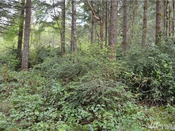 2546 Sand Dollar Rd W, Bremerton, WA 98312