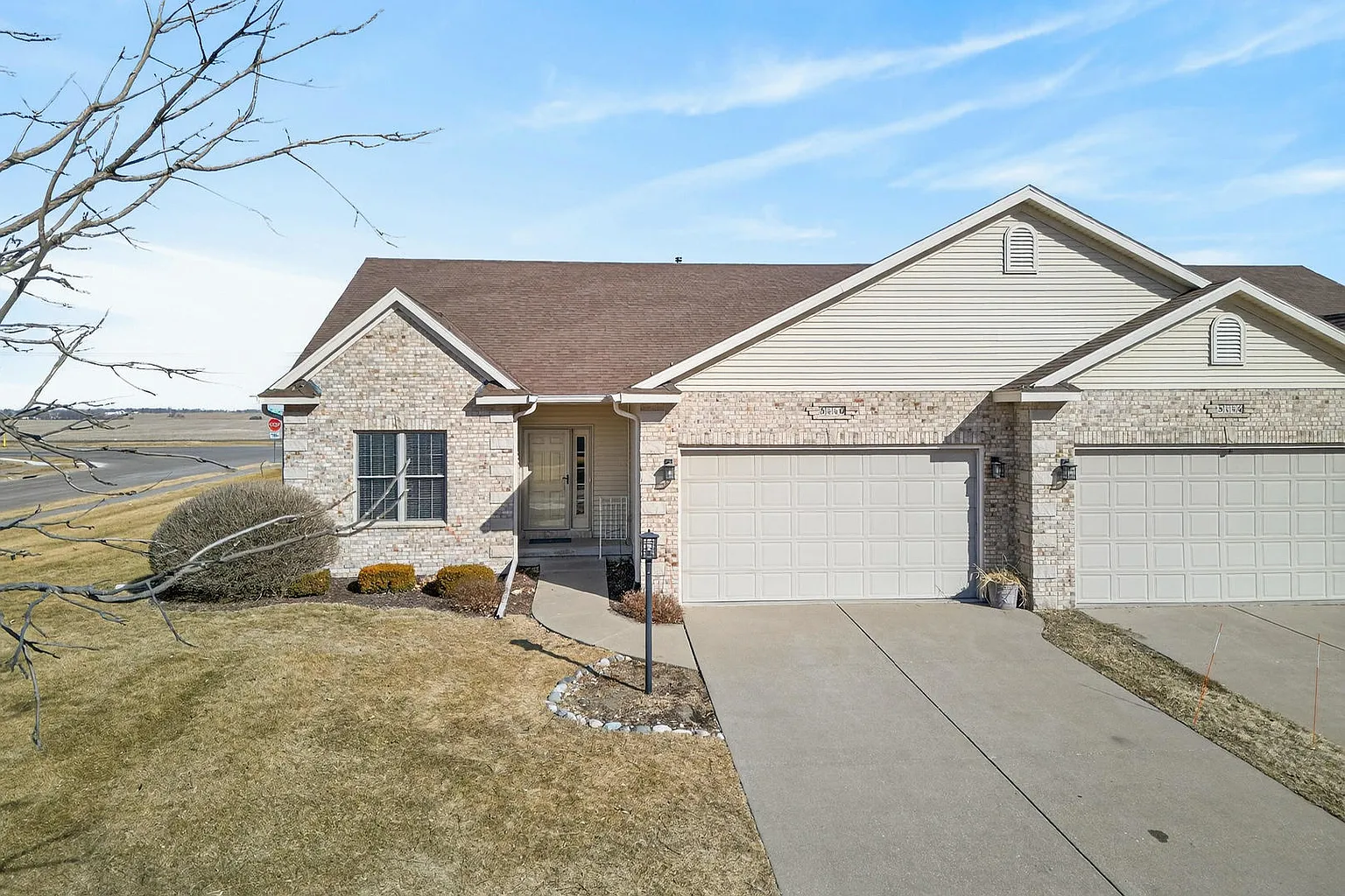 5446 Baraboo Ct #5446 photo 1