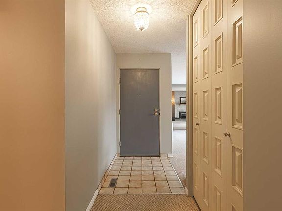 5th image of 3035 W Cedar Ridge Dr SW