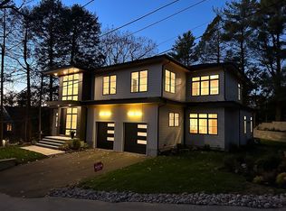 176 Hillcrest Rd, Needham, MA 02492