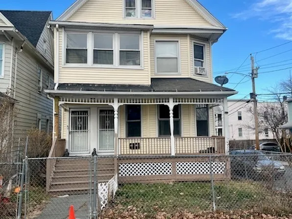 166 Laurel Ave, Bridgeport, CT 06605