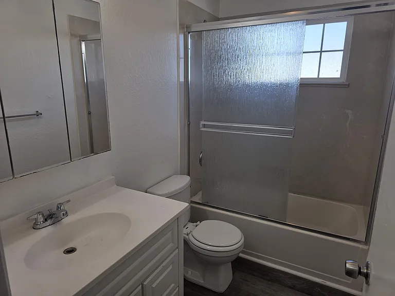 27070 Manon Ave #6 — Photo 11