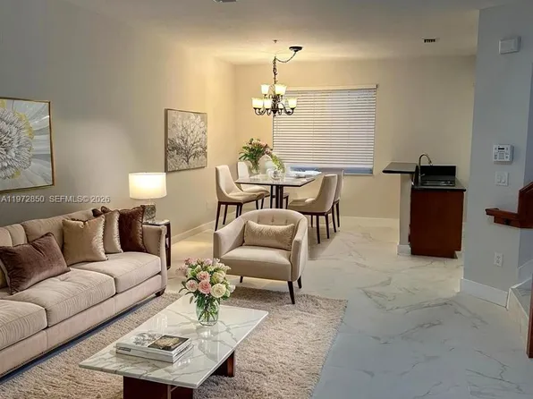 12421 SW 50th Ct APT 337, Hollywood, FL 33027