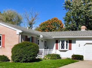 3804 Starlight Ln, Lansing, MI 48911