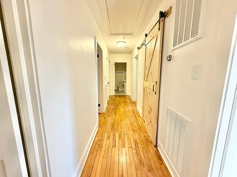 637 Columbus Dr — Photo 21