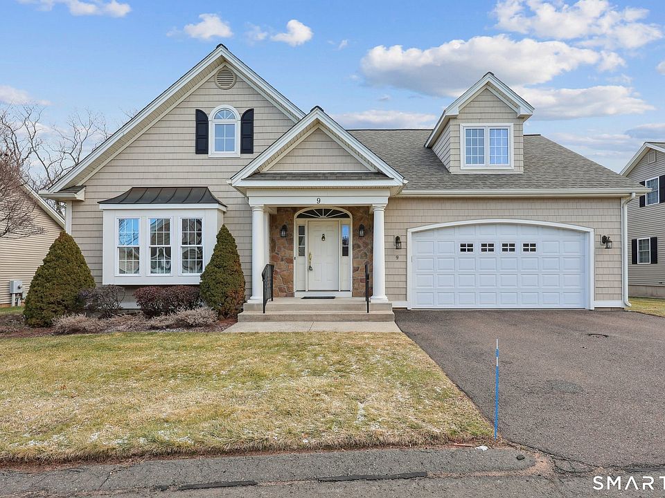 1st image of 9 Dogwood Court #9