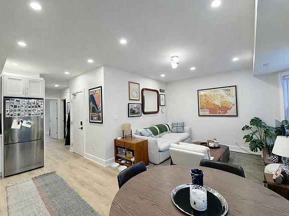 5th image of 73 Dewson St Floor 2