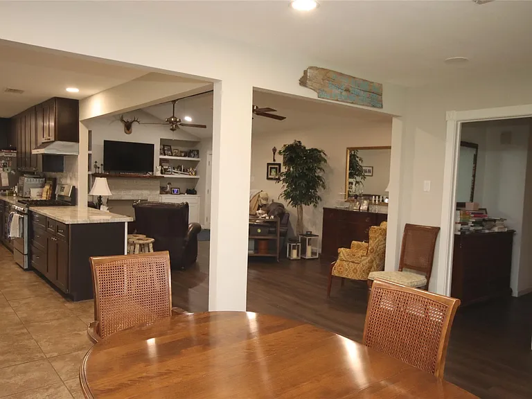 30210 E Geneva Dr — Photo 4