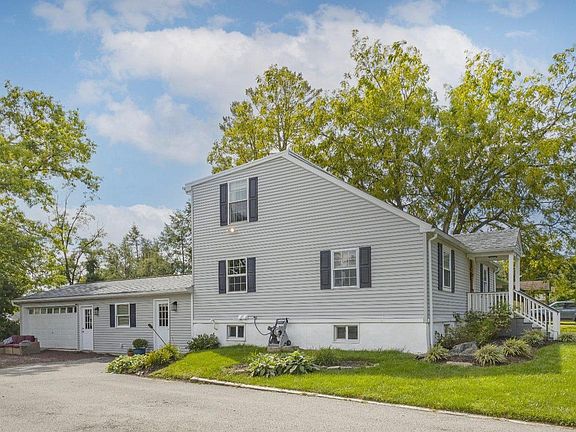 3rd image of 511 Highland Ave