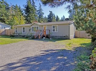 32 Grace Ln, Eastsound, WA 98245