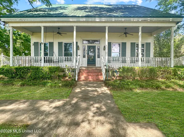 513 Harmony Rd, Crystal Springs, MS 39059