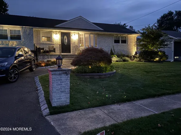 6 N Parkview Terrace, Hazlet, NJ 07730