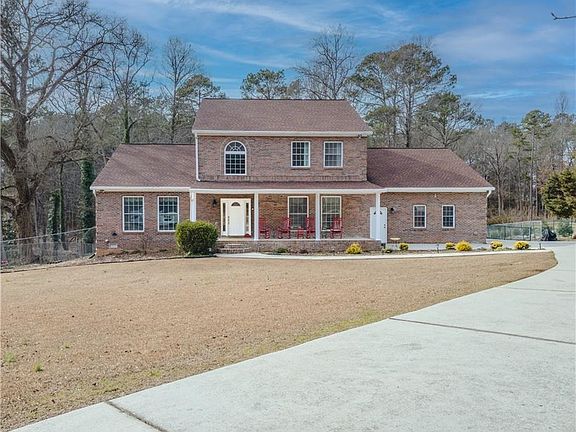 3rd image of 2904 Union Grove Rd