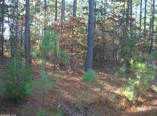 4 Lejos Ln, Hot Springs Village, AR 71909