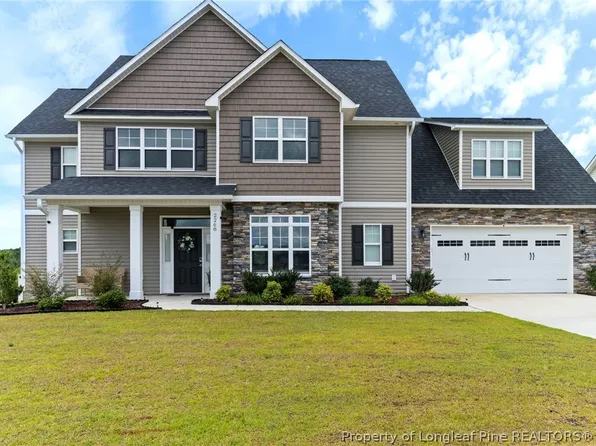 2268 Volta Dr, Fayetteville, NC 28304