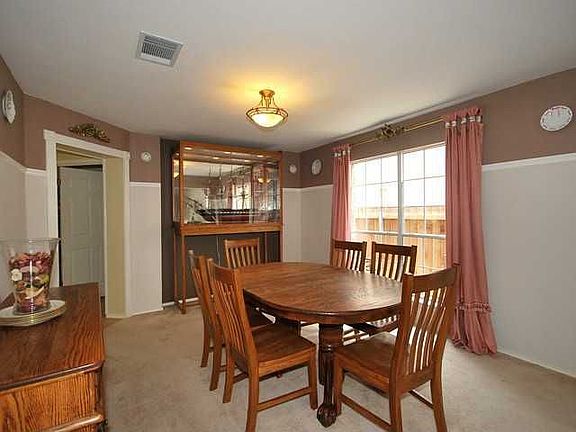 4th image of 1502 Brighton Bend Ln