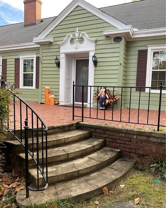 305 Goolsby St, Hurtsboro, AL 36860 MLS 93027 Zillow