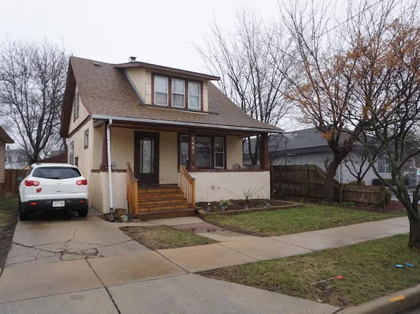 7421 26th Ave, Kenosha, WI 53143