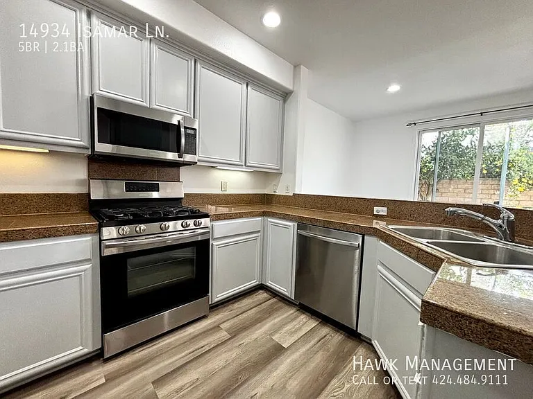 14934 Isamar Ln — Photo 11