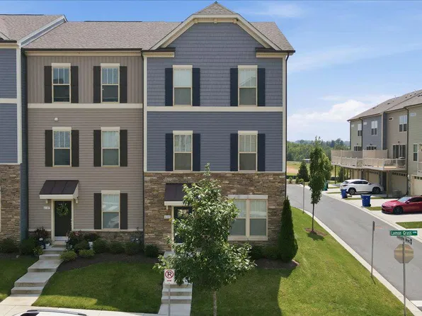 6105 Lemon Grass Ln, Frederick, MD 21703