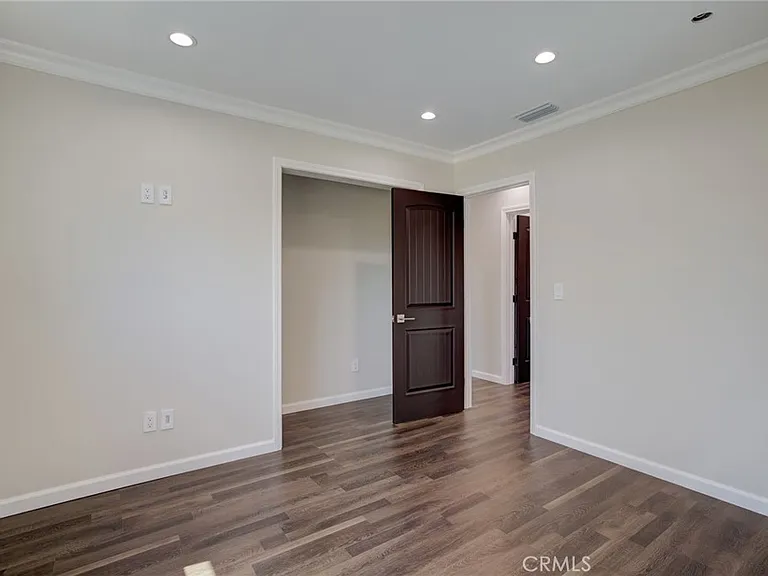 10920 Garden Grove Ave — Photo 26
