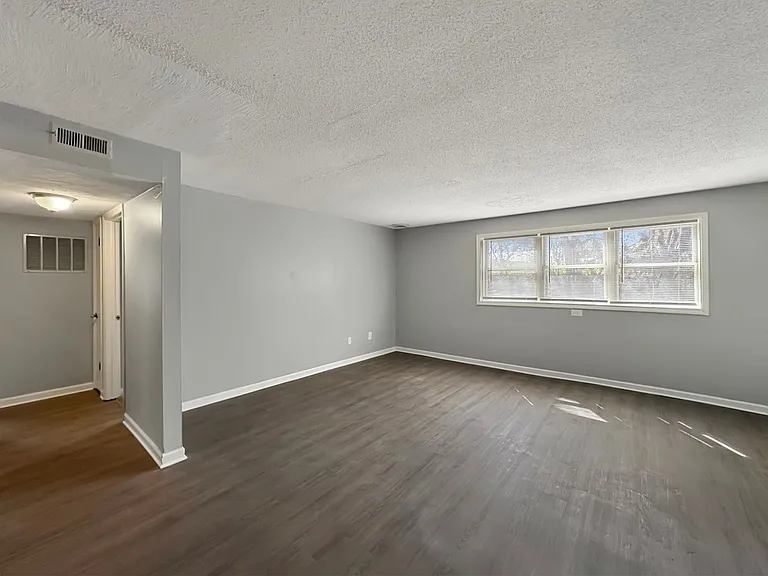 802 N Davidson St — Photo 17