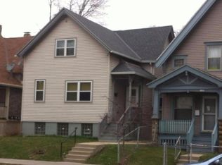 1404 W Greenfield Ave, Milwaukee, WI 53204