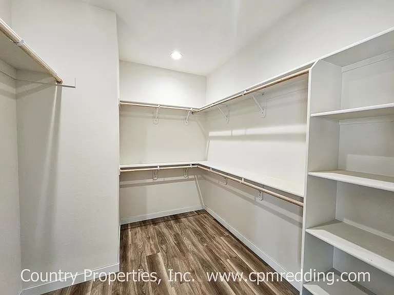 16904 Cape Cod Dr — Photo 23