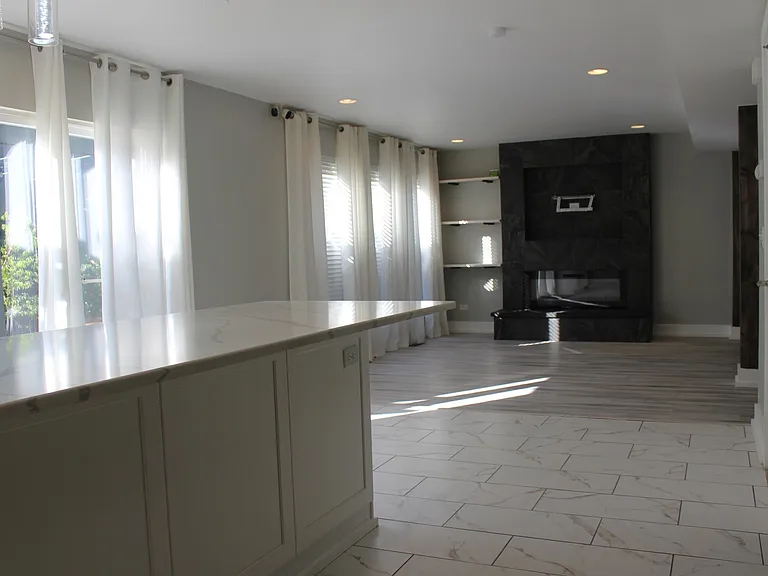 5117 Woodmere Ct — Photo 5