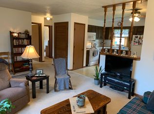 1008 Chestnut Ave #A/B, Winona Lake, IN 46590