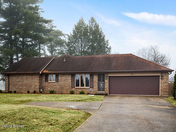 3rd image of 1800 Rudy Ln